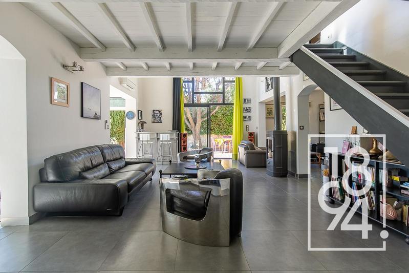 Moulin - 190 m² - 5 pièces