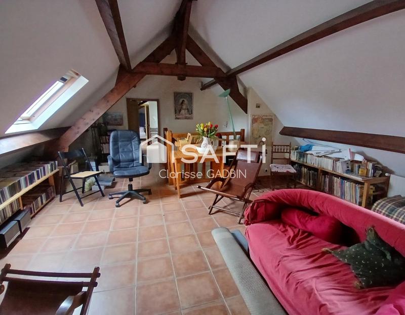 Propriété - 585 m² - 18 pièces