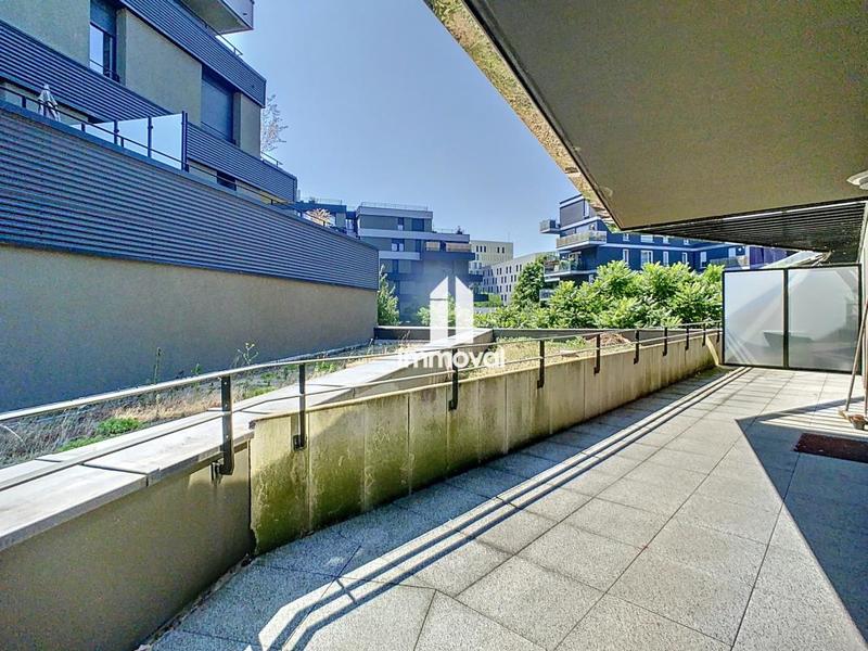 Appartement - 77 m² - 4 pièces