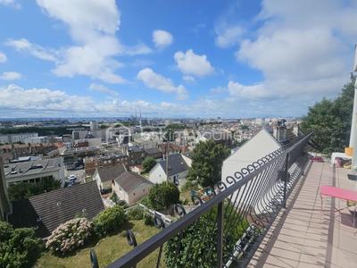 Maison - 134 m² - 5 pièces