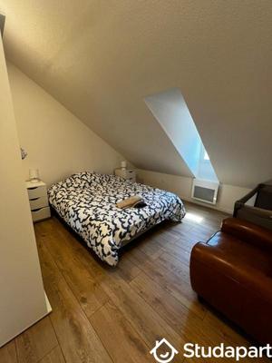 Chambre - 14 m² - 1 pièce