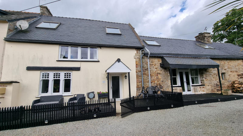 Maison - 188 m² - 10 pièces