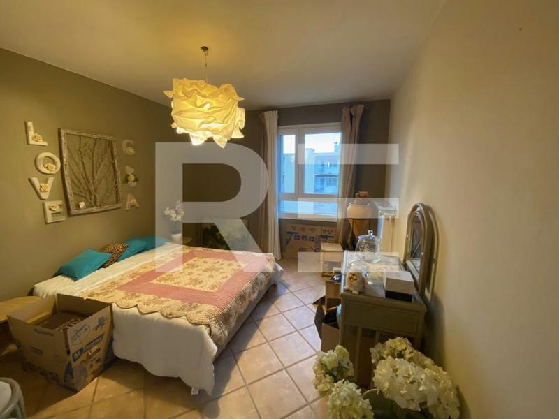 Appartement - 87 m² - 4 pièces