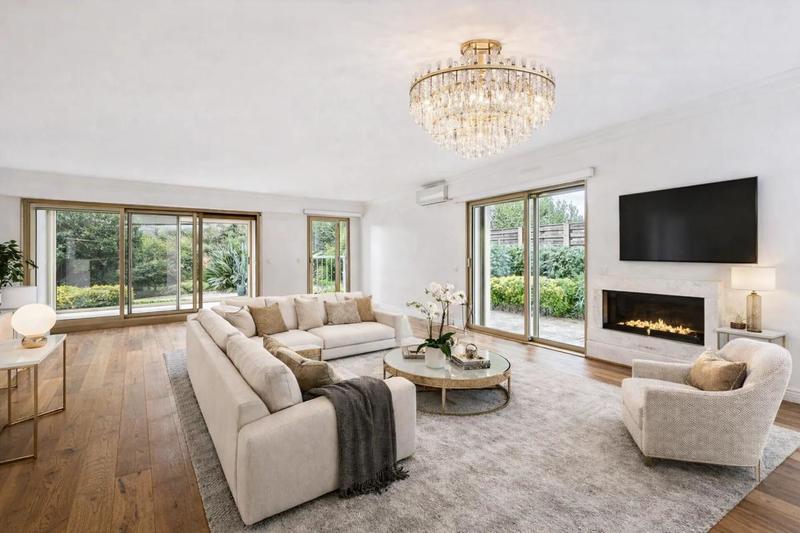 Appartement - 90 m² - 4 pièces