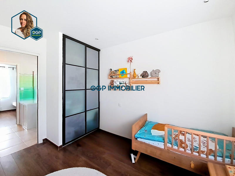 Maison - 93 m² - 4 pièces