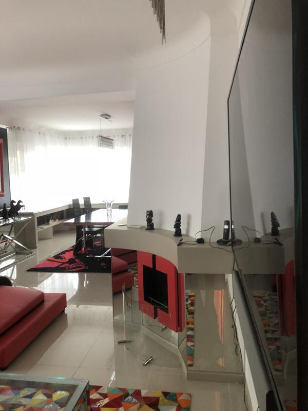 Maison traditionnelle - 176 m² - 7 pièces