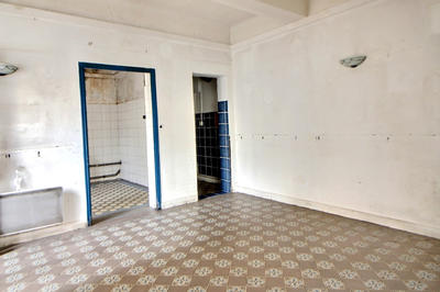 Local commercial - 30 m² - 2 pièces