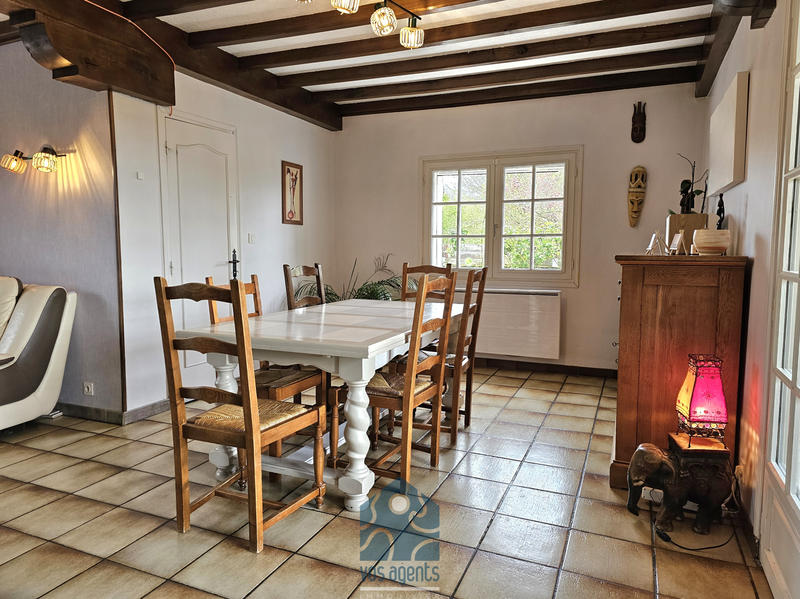 Maison - 190 m² - 8 pièces