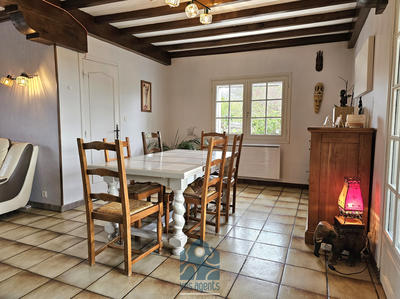 Maison - 190 m² - 8 pièces