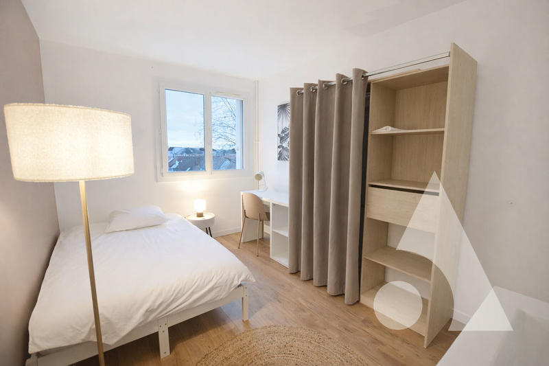 Appartement - 82 m² - 5 pièces