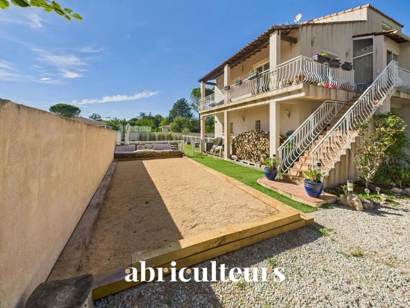 Maison ancienne - 192 m² - 7 pièces