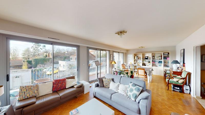 Appartement - 106 m² - 4 pièces