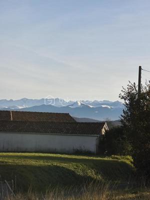 Terrain constructible - 5 300 m²