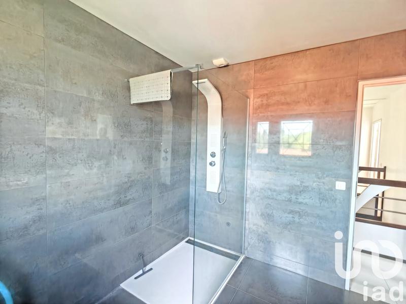 Maison - 170 m² - 7 pièces