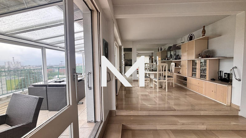 Appartement - 132 m² - 4 pièces