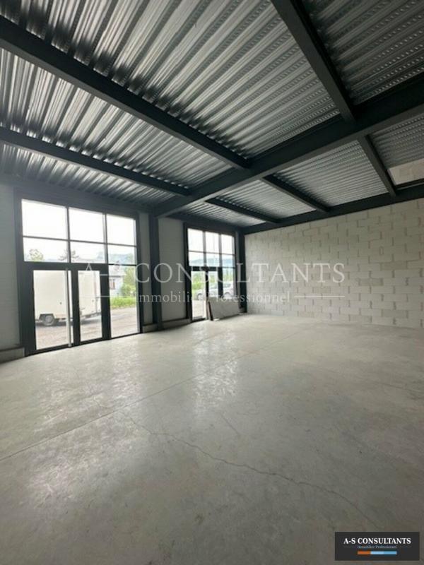 Local commercial - 2 315 m²