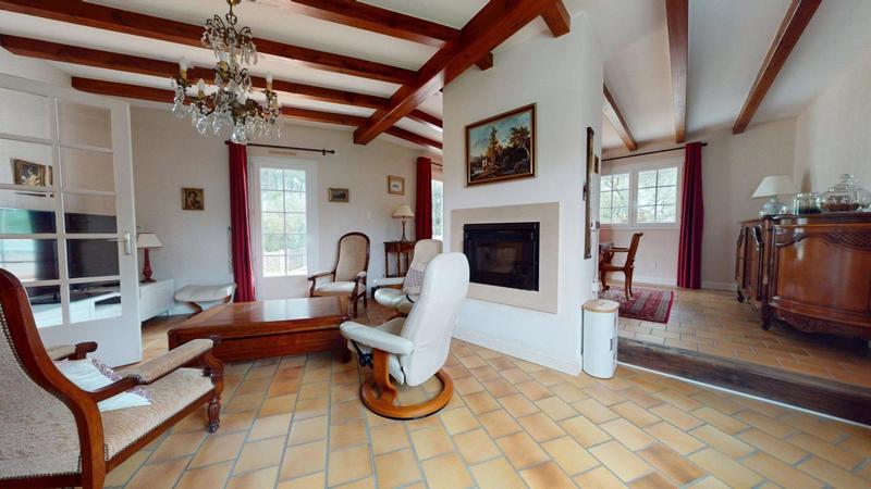 Pavillon - 121 m² - 6 pièces