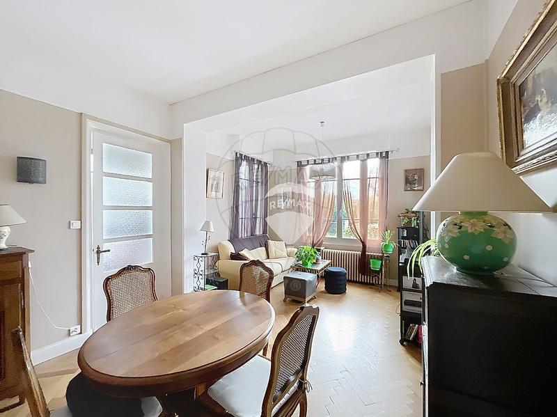 Maison - 103 m² - 4 pièces