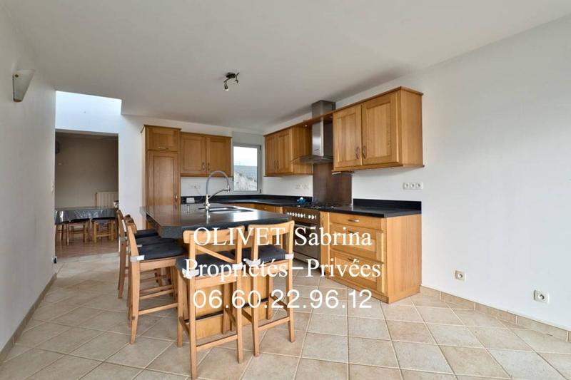 Maison - 180 m² - 7 pièces