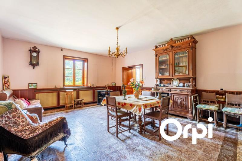 Propriété - 220 m² - 5 pièces