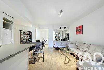 Appartement - 100 m² - 5 pièces