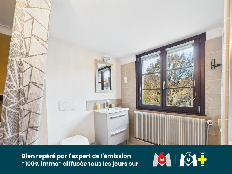 Maison - 163 m² - 10 pièces