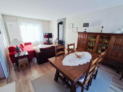 Maison - 106 m² - 5 pièces