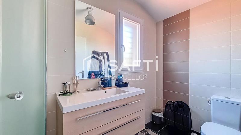 Maison - 212 m² - 5 pièces