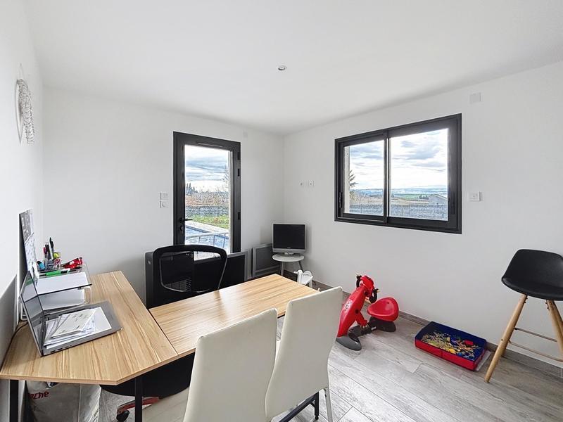 Maison - 164 m² - 7 pièces