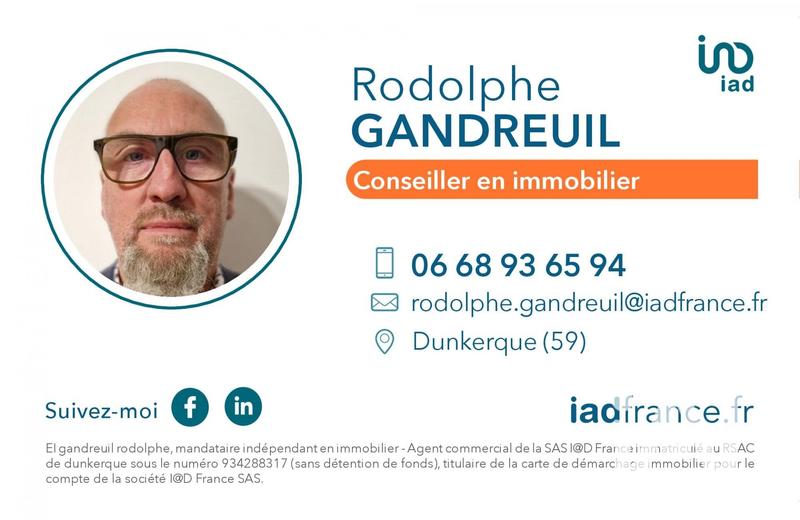 Maison - 260 m² - 11 pièces