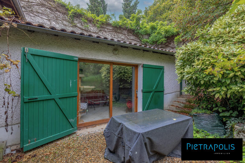 Maison - 186 m² - 7 pièces