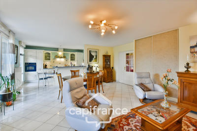 Appartement - 119 m² - 4 pièces