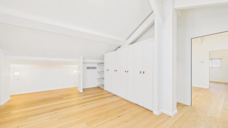 Maison - 192 m² - 8 pièces