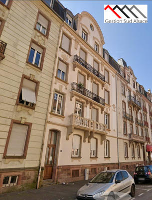 Appartement - 90 m² - 4 pièces