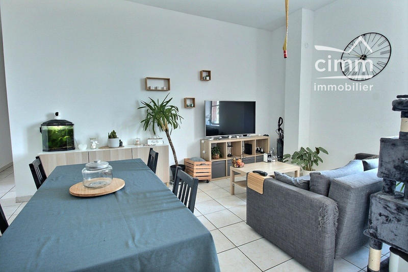Appartement - 92 m² - 3 pièces