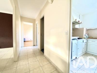 Appartement - 56 m² - 3 pièces