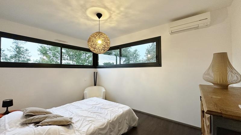 Maison d'architecte - 118 m² - 5 pièces