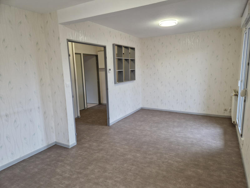 Appartement - 80 m² - 4 pièces