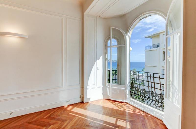 Appartement bourgeois - 115 m² - 4 pièces