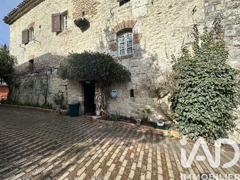 Maison de village - 235 m² - 5 pièces