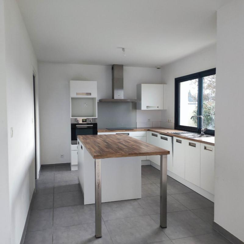 Maison - 115 m² - 6 pièces