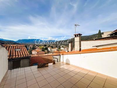 Maison de village - 76 m² - 4 pièces