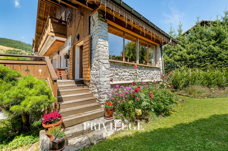 Châlet - 195 m² - 6 pièces