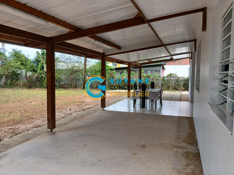 Maison - 95 m² - 4 pièces