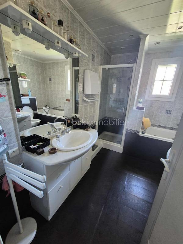 Maison - 146 m² - 6 pièces