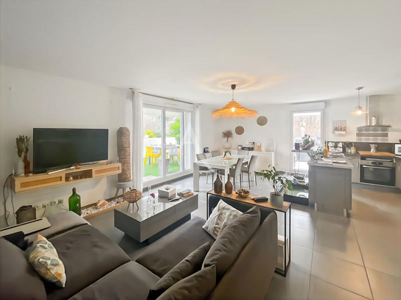 Appartement - 82 m² - 4 pièces