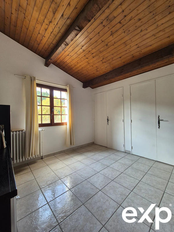 Maison - 144 m² - 5 pièces