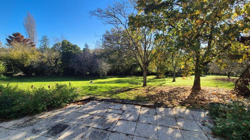 Maison - 239 m² - 8 pièces