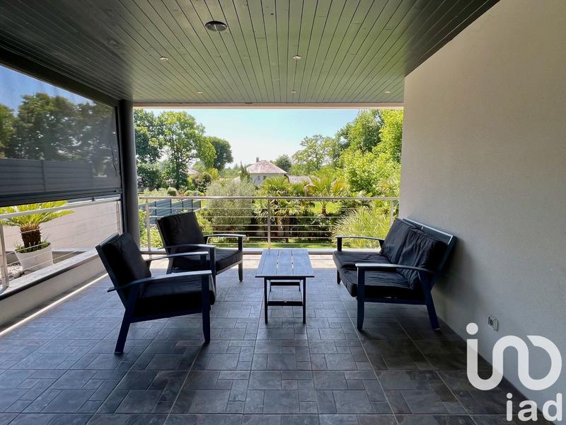 Maison - 189 m² - 7 pièces