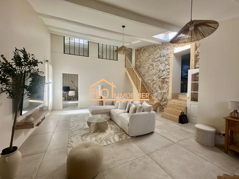 Maison ancienne - 200 m² - 5 pièces